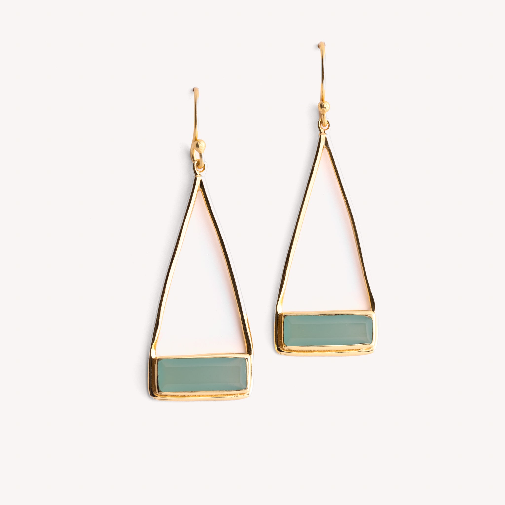 Manhattan Swing Earring