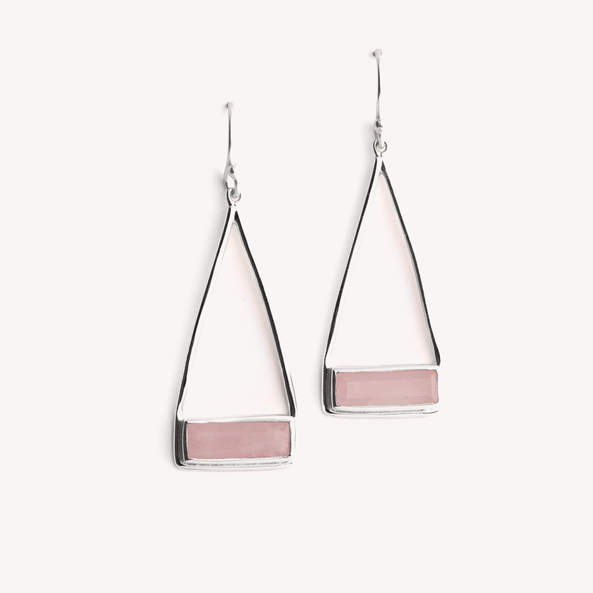 Manhattan Swing Earring